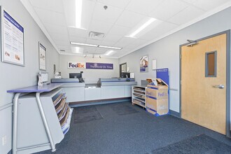 3301 Bruening Ave SW, Canton, OH à louer Photo intérieure– Image 1 sur 45