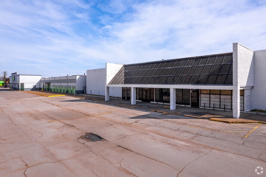 10710-10724 Garland Rd, Dallas, TX à louer - Photo de l’immeuble – Image 3 sur 14