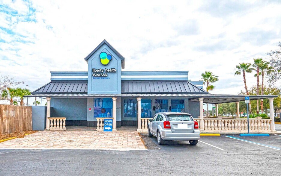 23532 State Road 54, Land O Lakes, FL à louer - Photo de l’immeuble – Image 1 sur 9