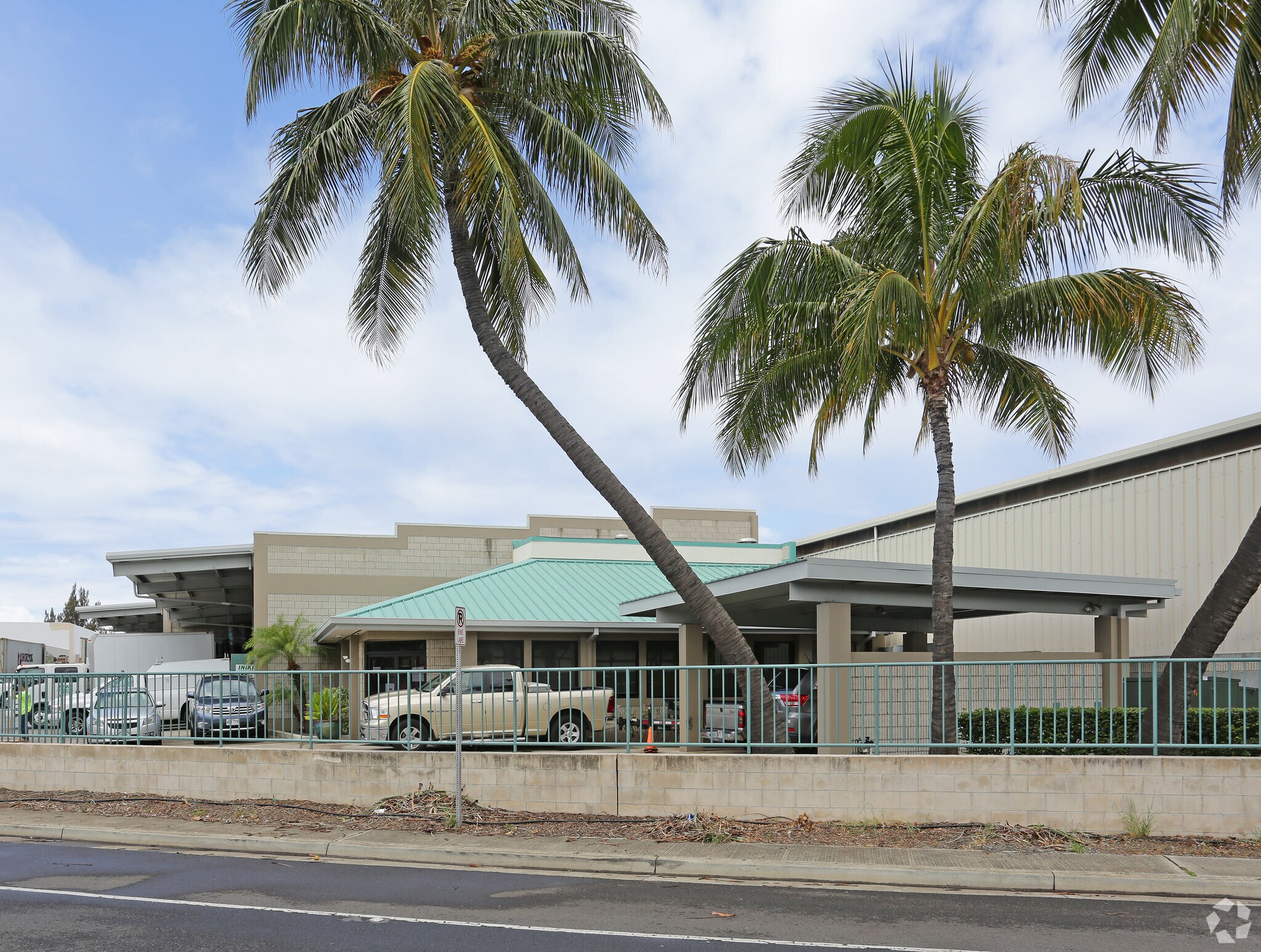 1040 Sand Island Pky, Honolulu, HI à vendre Photo principale– Image 1 sur 4