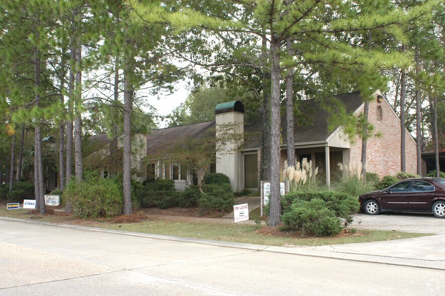 11822 Justice Ave, Baton Rouge, LA à louer - Photo de l’immeuble – Image 3 sur 17