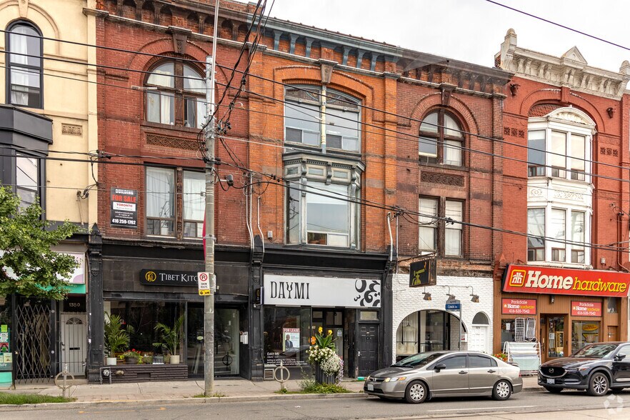 1376 Queen St W, Toronto, ON à louer - Photo principale – Image 1 sur 2
