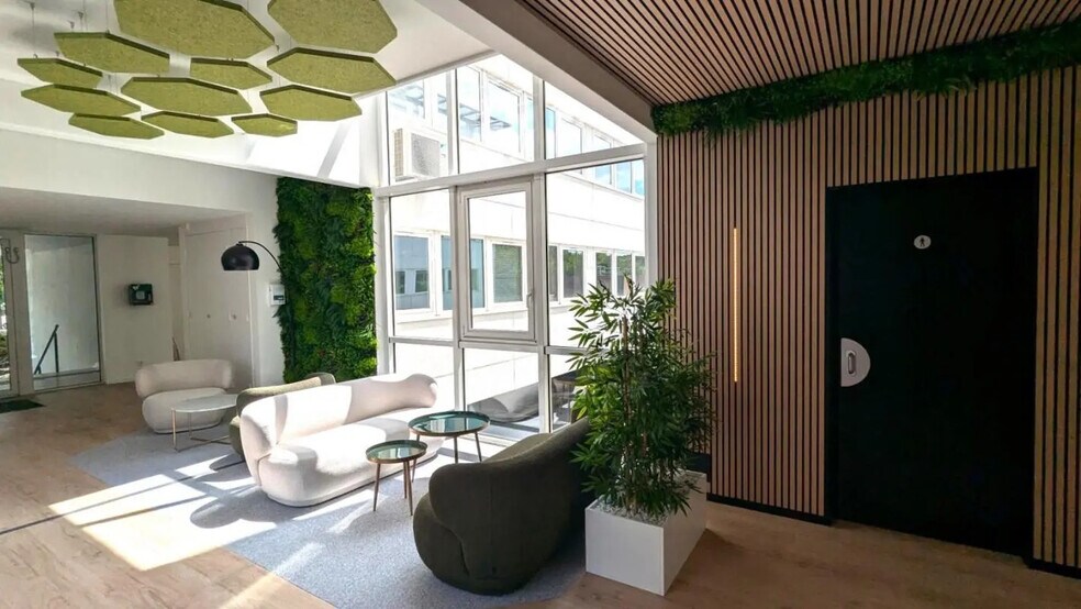 Bureau dans Labège à louer - Photo de l’immeuble – Image 3 sur 20