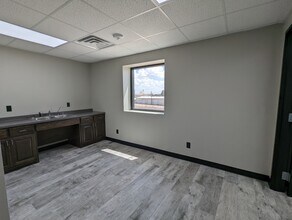 6999 E Hwy 80, Odessa, TX à louer Photo intérieure– Image 2 sur 4