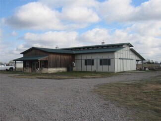 Plus de détails pour 1253 N Hill St, Van Alstyne, TX - Local d’activités à vendre