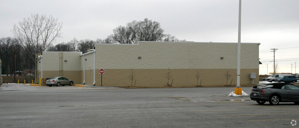 485 E Airport Hwy, Wauseon, OH à louer - Photo de l’immeuble – Image 3 sur 6