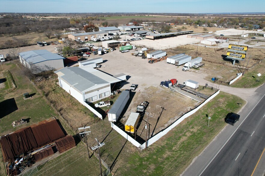 9701 E Highway 67, Alvarado, TX à vendre - Photo de l’immeuble – Image 3 sur 31