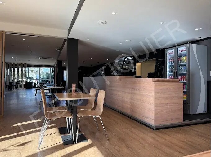 Local commercial dans Labège à vendre - Photo de l’immeuble – Image 2 sur 3