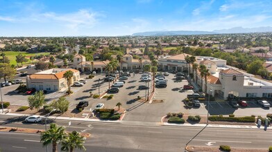 9410-9454 Del Webb Blvd, Las Vegas, NV à louer Photo intérieure– Image 1 sur 8