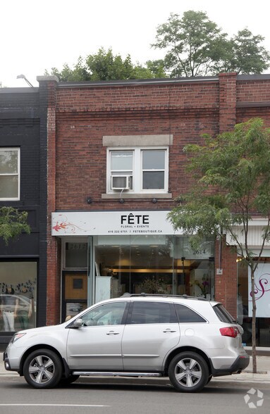 2612-2614 Yonge St, Toronto, ON à louer - Photo de l’immeuble – Image 2 sur 2