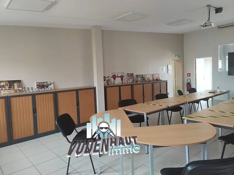 Bureau dans Tournefeuille à louer - Photo intérieure – Image 3 sur 9