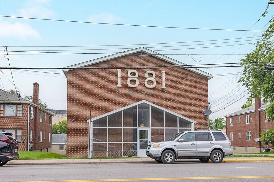 9481 Reading Rd, Cincinnati, OH à vendre - Photo de l’immeuble – Image 3 sur 23