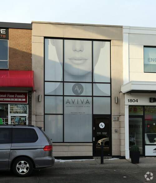 1802 Avenue Rd, Toronto, ON à vendre - Photo de l’immeuble – Image 3 sur 5