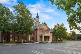 3521 N University Ave, Provo, UT à louer Photo de l’immeuble– Image 1 sur 2