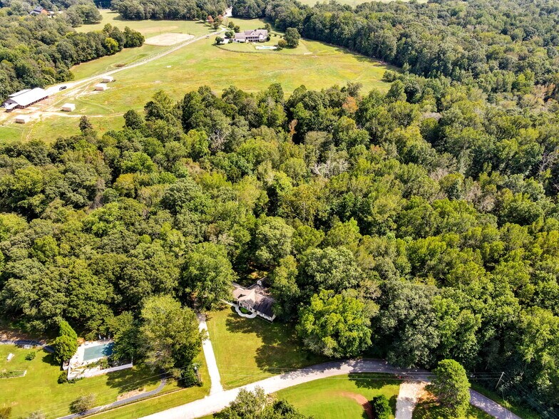 117 Kingswood Cir, Simpsonville, SC à vendre - Photo de l’immeuble – Image 3 sur 24