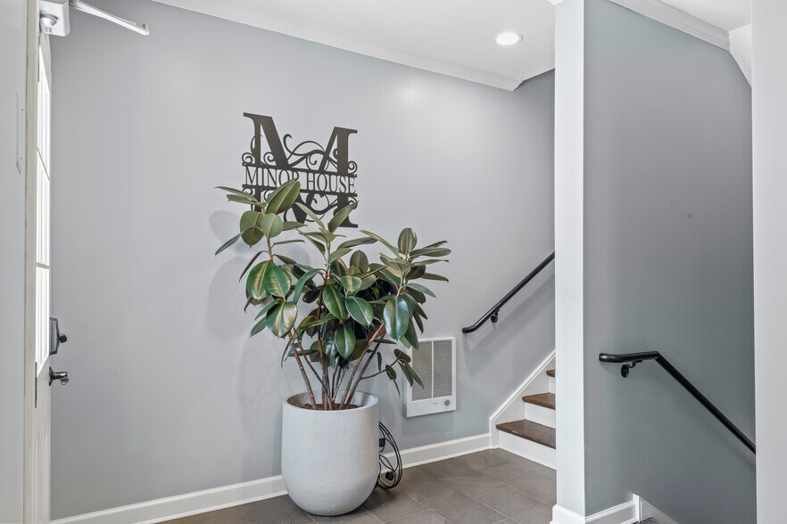 104 Loudoun St SW, Leesburg, VA à vendre - Photo intérieure – Image 3 sur 39