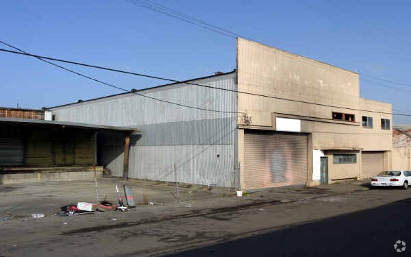 2515 Willow St, Oakland, CA à louer - Photo de l’immeuble – Image 2 sur 8