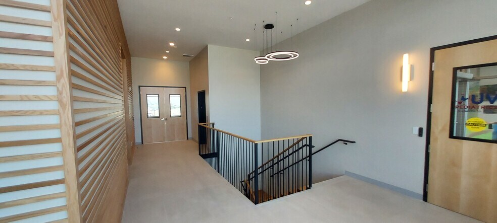 4317 N Pony Express Pky, Eagle Mountain, UT à louer - Photo de l’immeuble – Image 3 sur 3