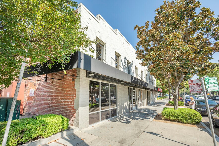 920 20th St, Sacramento, CA à louer - Photo de l’immeuble – Image 3 sur 27