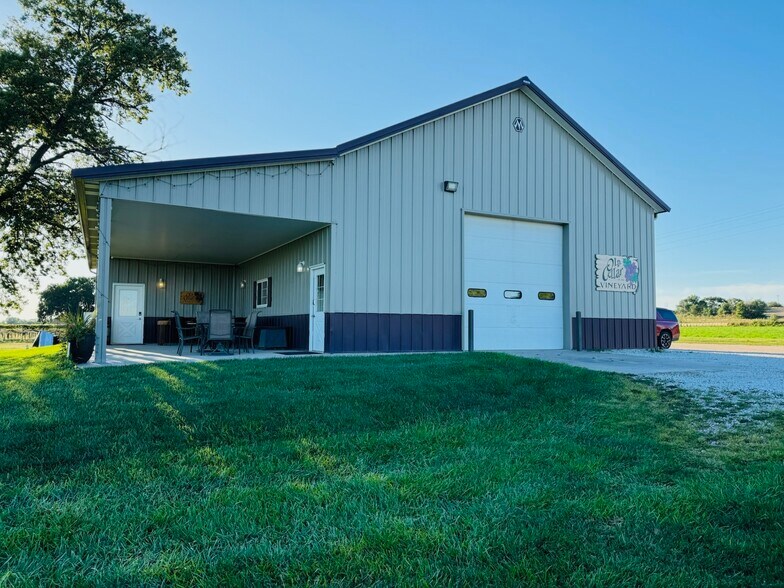 711 North St, Arapahoe, NE à vendre - Photo principale – Image 1 sur 1