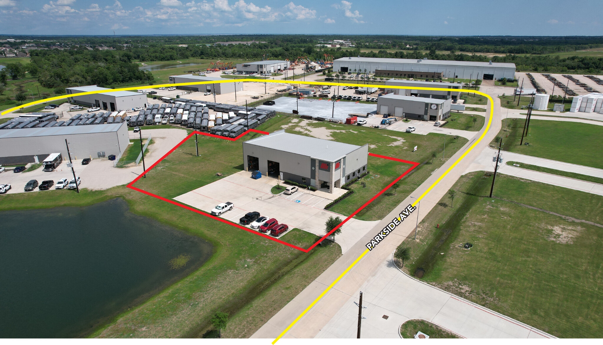 8220 Parkside Ave, Baytown, TX à louer Aérien– Image 1 sur 2