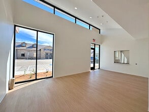 1400 N Coit Rd, McKinney, TX à louer Photo intérieure– Image 2 sur 8