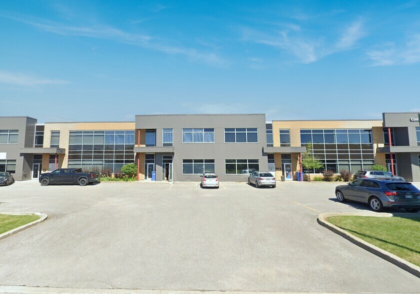 1400-1470 Rue Nationale, Terrebonne, QC à louer - Photo de l’immeuble – Image 1 sur 3