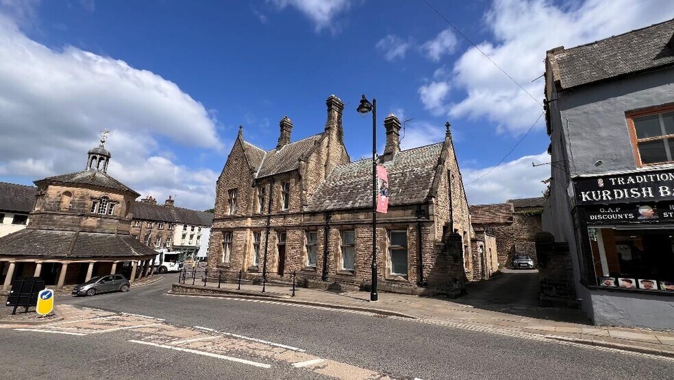 1 Market Pl, Barnard Castle à vendre - Photo de l’immeuble – Image 3 sur 4