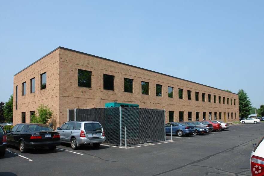 4 Palisades Dr, Albany, NY à louer - Photo de l’immeuble – Image 2 sur 3