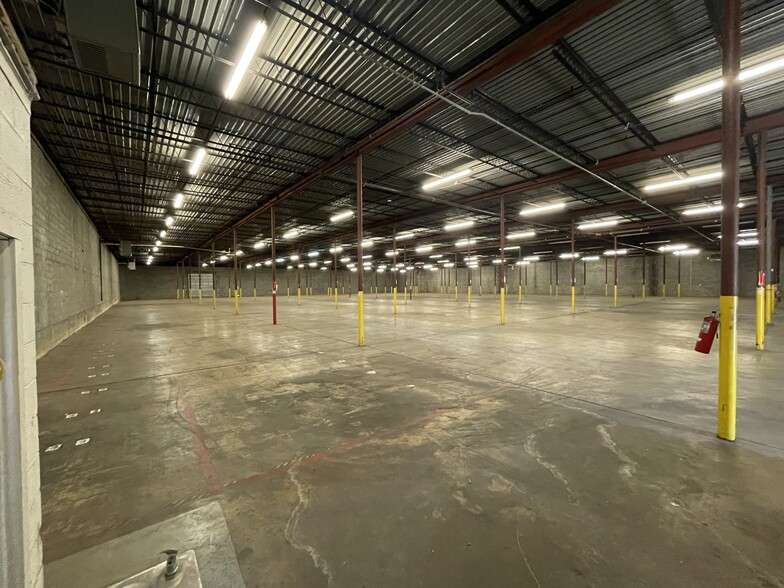 201 Perrow St, Altavista, VA à louer - Photo de l’immeuble – Image 3 sur 6