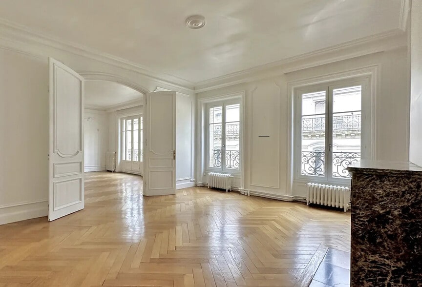 Bureau dans Paris à louer - Photo de l’immeuble – Image 1 sur 6