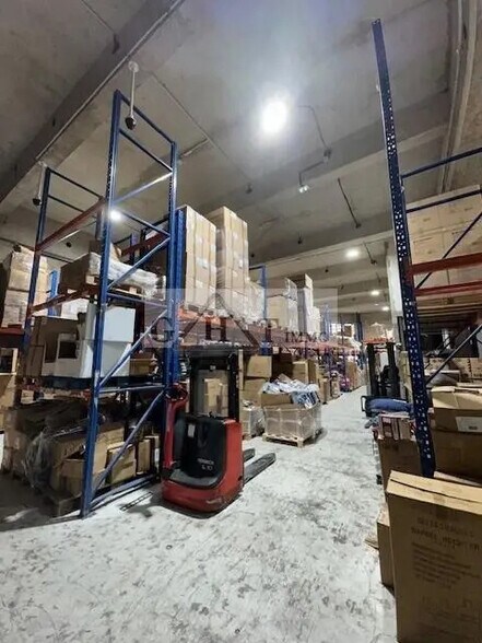 Industriel/Logistique dans Pantin à louer - Photo de l’immeuble – Image 2 sur 4