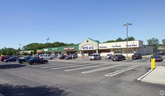 Plus de détails pour 13 Taunton St, Plainville, MA - Local commercial à louer