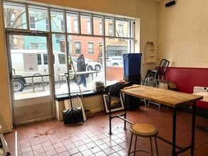 122 Union St, Brooklyn, NY à louer Photo intérieure– Image 2 sur 5