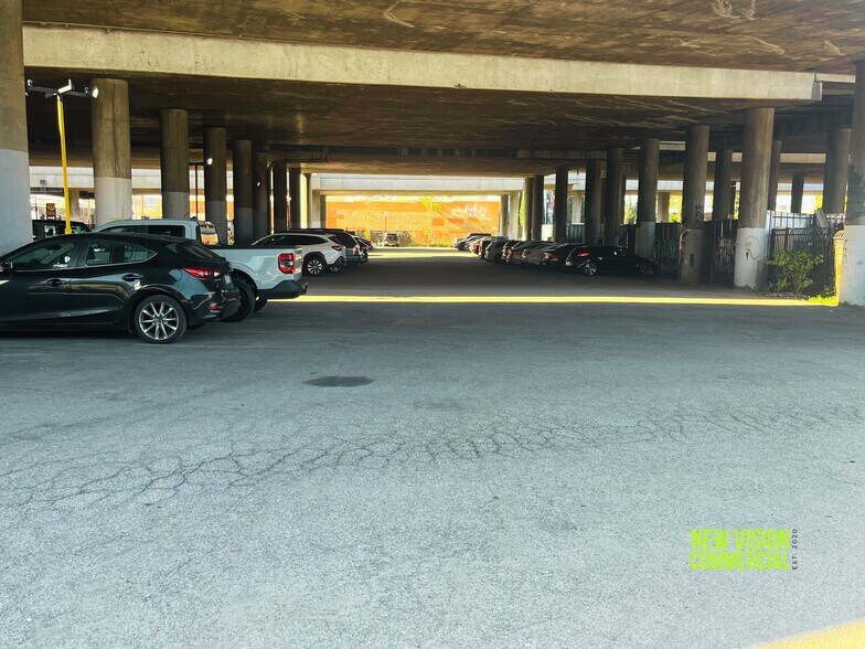 1250 S Santa Fe Ave, Los Angeles, CA à louer - Photo de l’immeuble – Image 2 sur 3