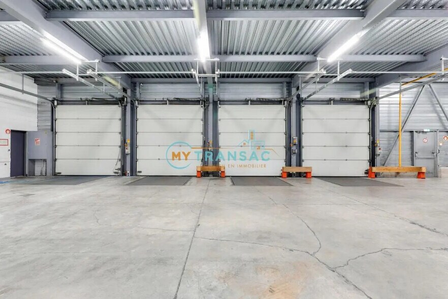 Local d’activités dans Villeparisis à louer - Photo intérieure – Image 2 sur 8