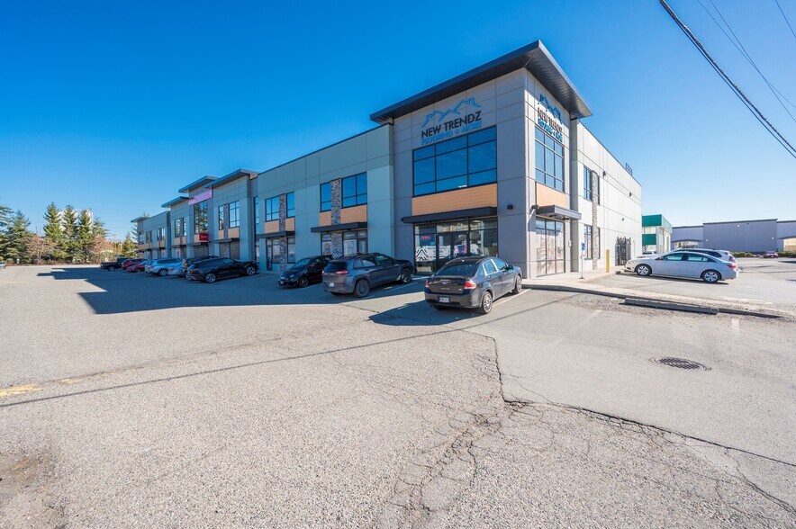 20575 Langley Byp, Langley, BC à louer - Photo de l’immeuble – Image 3 sur 4