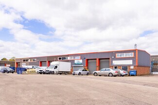 Plus de détails pour Unit 16 Ariane, Lichfield Road Industrial Estate, Tamworth - Local d'activités à louer