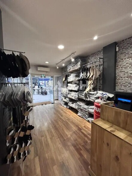 Local commercial dans Lyon à louer - Photo de l’immeuble – Image 2 sur 4