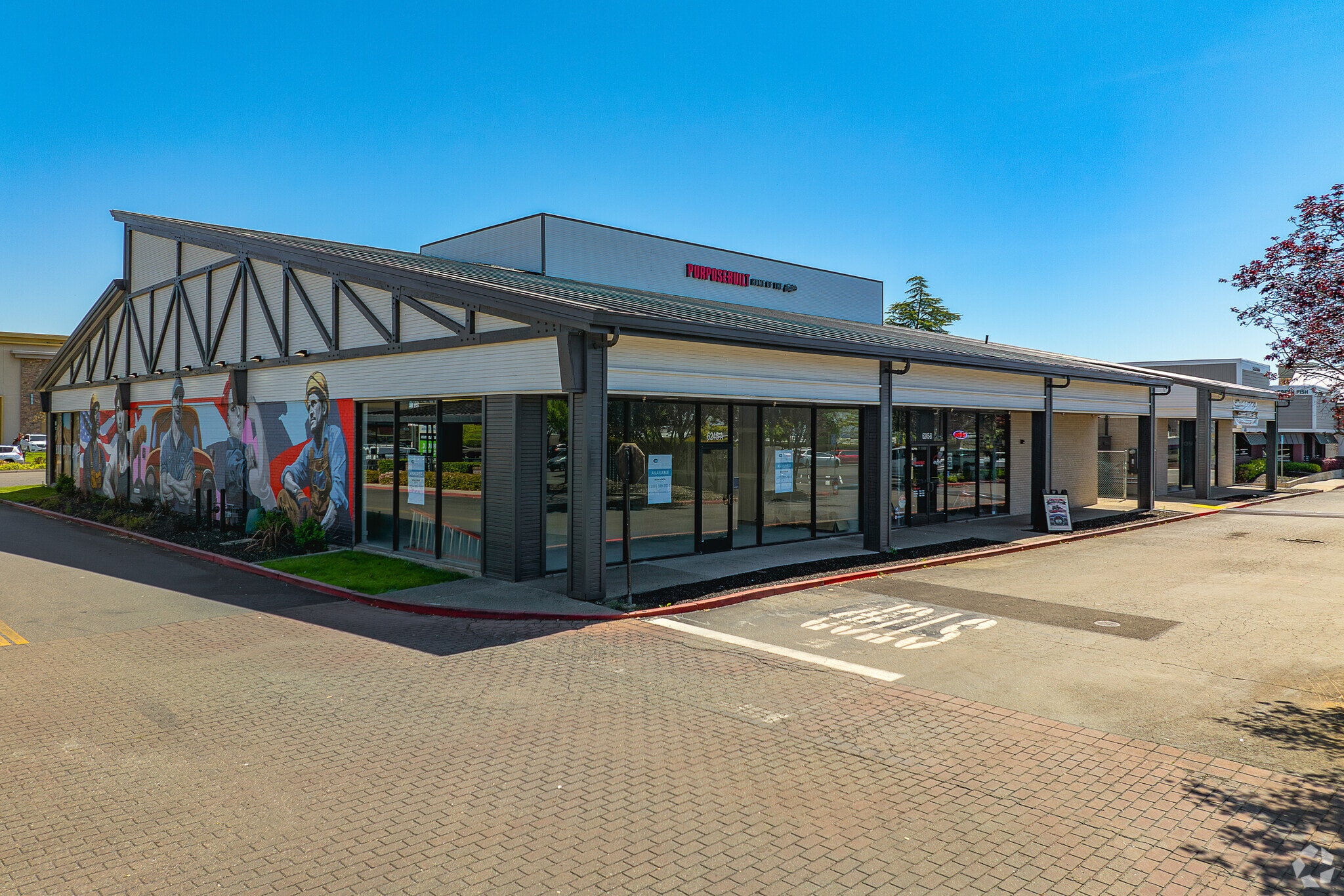 6245 Sunrise Blvd, Citrus Heights, CA à louer Photo principale– Image 1 sur 16