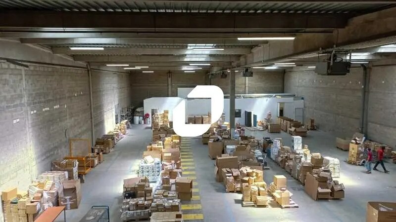 Local d’activités dans Goussainville à louer - Photo de l’immeuble – Image 3 sur 14