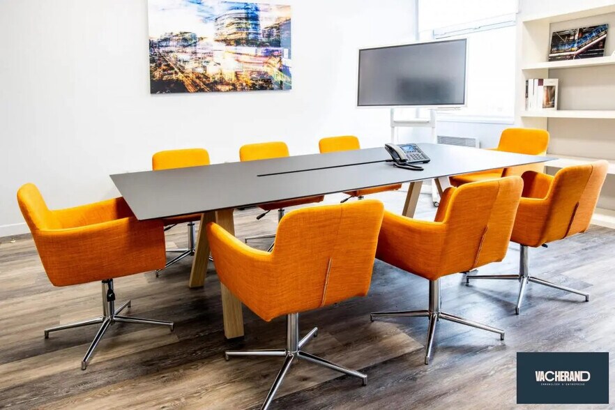 Bureau dans Roubaix à louer - Photo de l’immeuble – Image 2 sur 4