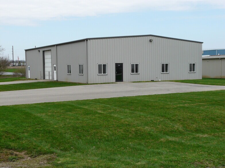 1200 NW N St, Richmond, IN à louer - Photo de l’immeuble – Image 1 sur 19