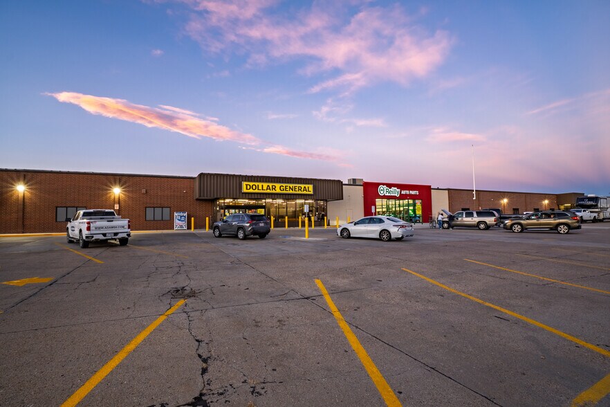 638 Illinois St, Sidney, NE à louer - Photo de l’immeuble – Image 2 sur 11
