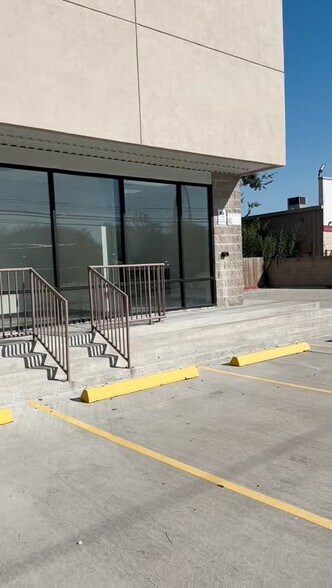 1615 1st St, Rosenberg, TX à vendre - Vidéo sur l’annonce professionnelle – Image 2 sur 18