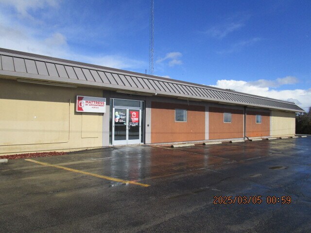 2982 W Beecher Rd, Adrian, MI à louer Photo de l’immeuble– Image 1 sur 13