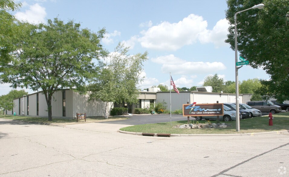 4222 Argosy Ct, Madison, WI à louer - Photo de l’immeuble – Image 2 sur 11