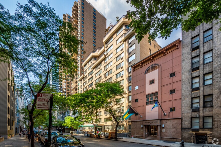 225 E 46th St, New York, NY à vendre - Photo principale – Image 3 sur 21