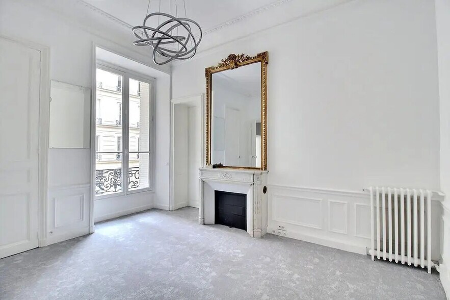 164-166 Rue Du Faubourg Saint-Honoré, Paris à louer - Photo de l’immeuble – Image 3 sur 9