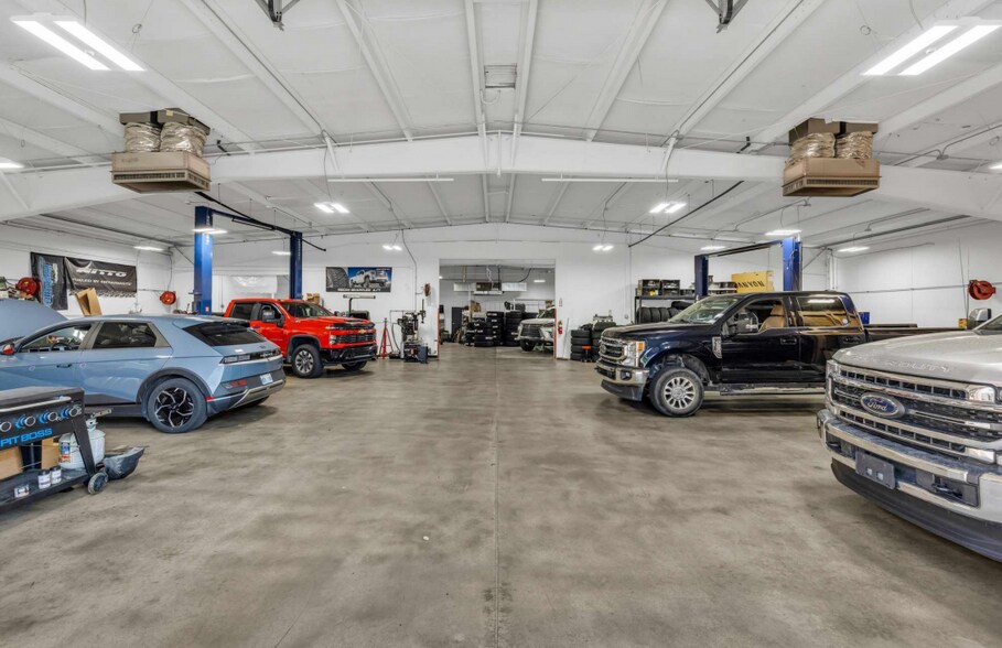 7656 E 46th St, Tulsa, OK à vendre - Photo intérieure – Image 3 sur 4